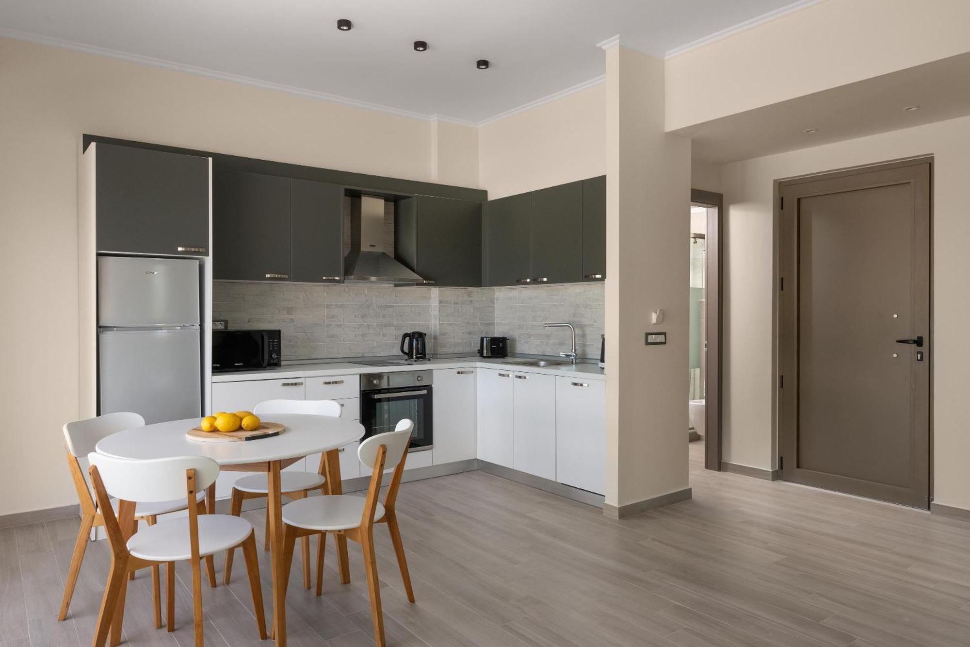 Armonia Suites Ґеннаді Екстер'єр фото